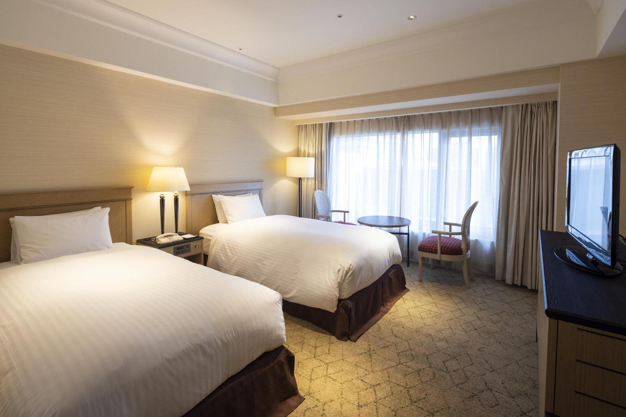 Kobe Bay Sheraton Hotel & Towers Экстерьер фото