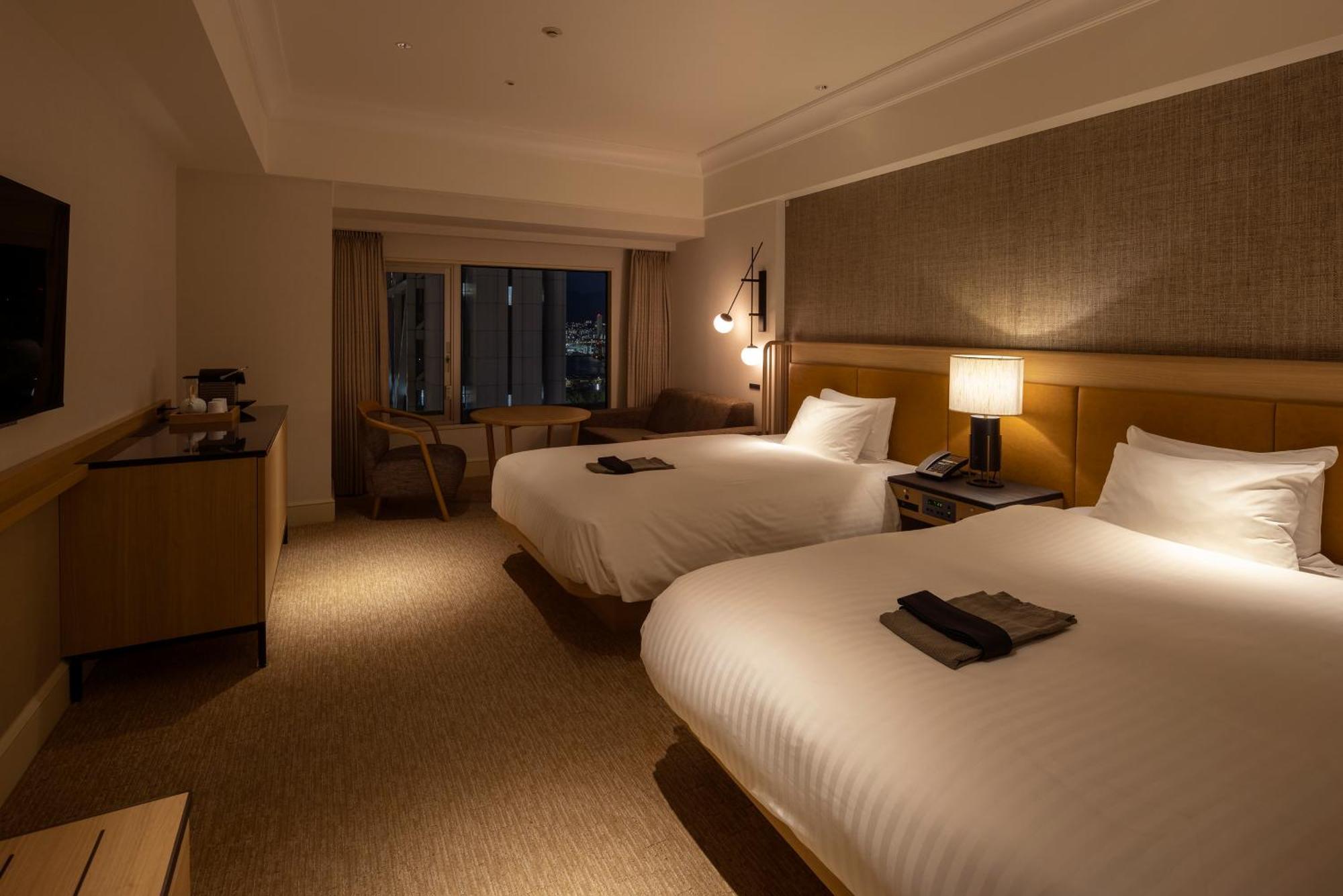 Kobe Bay Sheraton Hotel & Towers Экстерьер фото