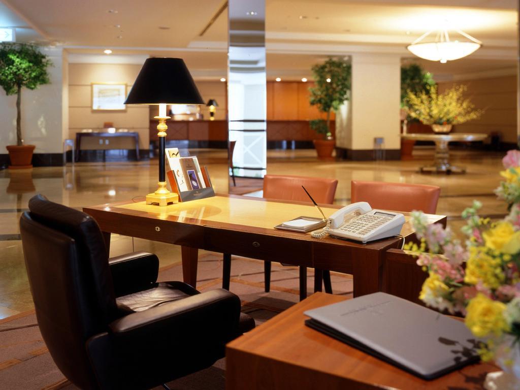 Kobe Bay Sheraton Hotel & Towers Интерьер фото